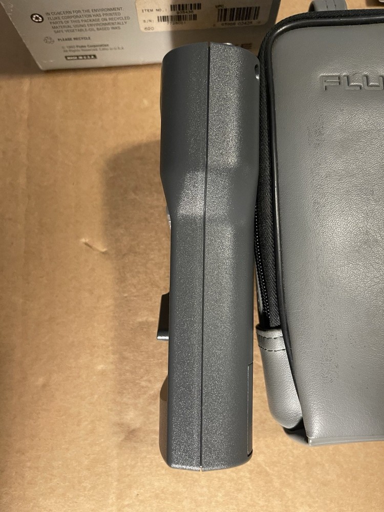 Fluke 620 LAN Cablemeter Cable Tester with Carrying Case (As Is Read Info)