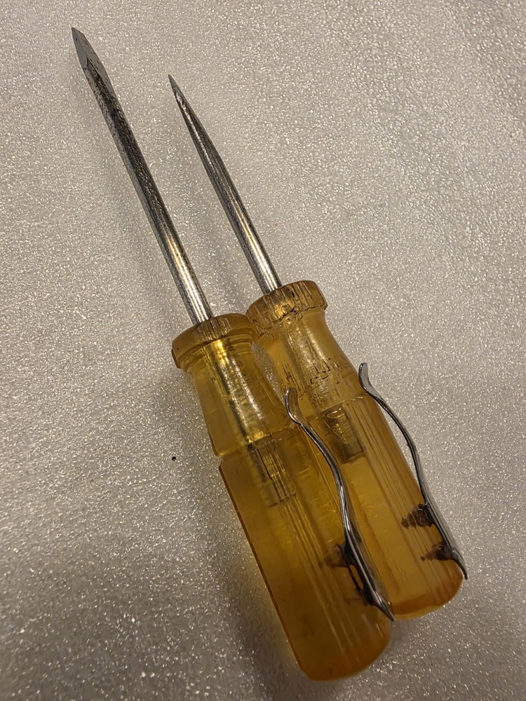 Honeywell & Williams #52 Flat Pocket Screwdrivers