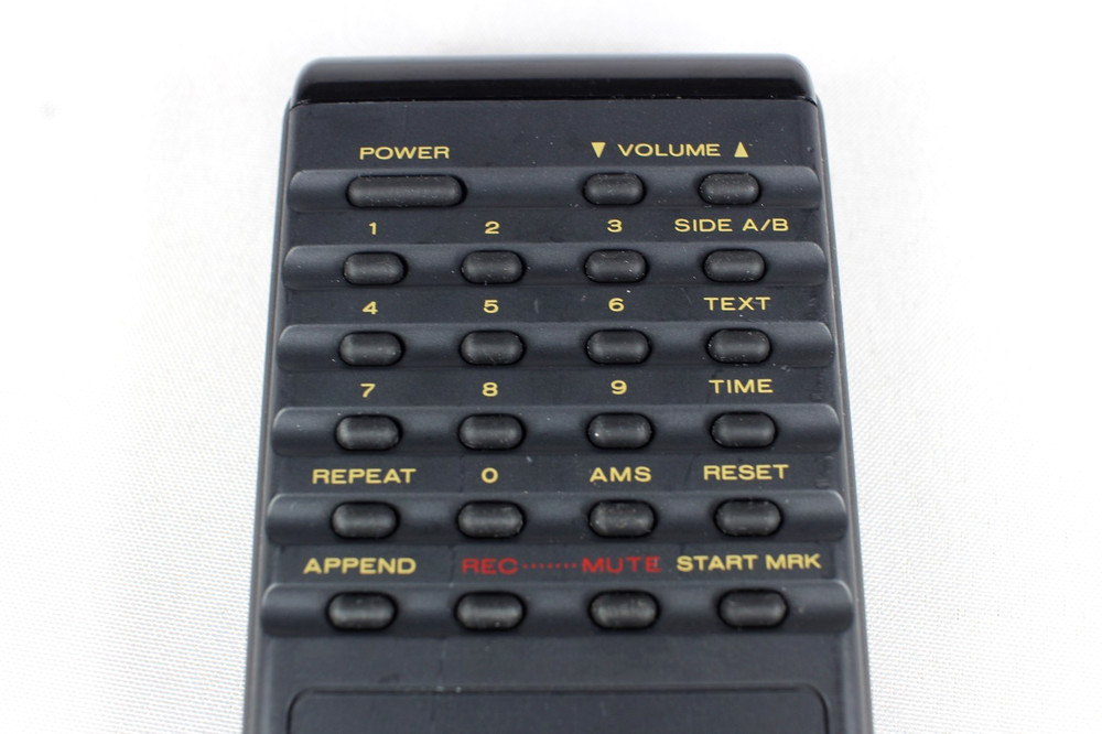 MARANTZ MODEL RC-82DD REMOTE CONTROL FOR MARANTZ DIGITAL COMPACT CASSETTE DECK