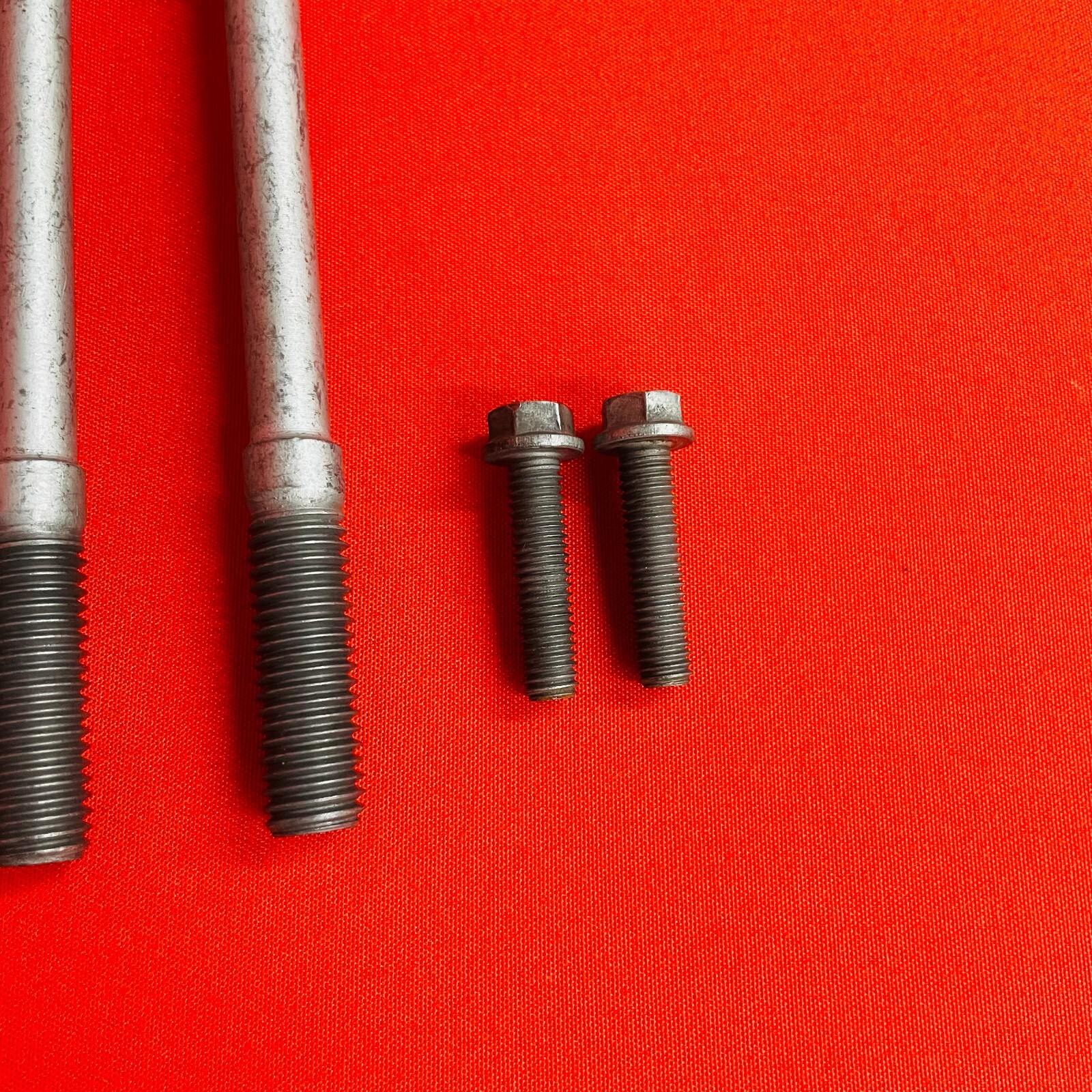 KTM250 Cylinder Head Bolts Studs Genuine OEM KTM 250 XC-F XC F W (2005-2012)