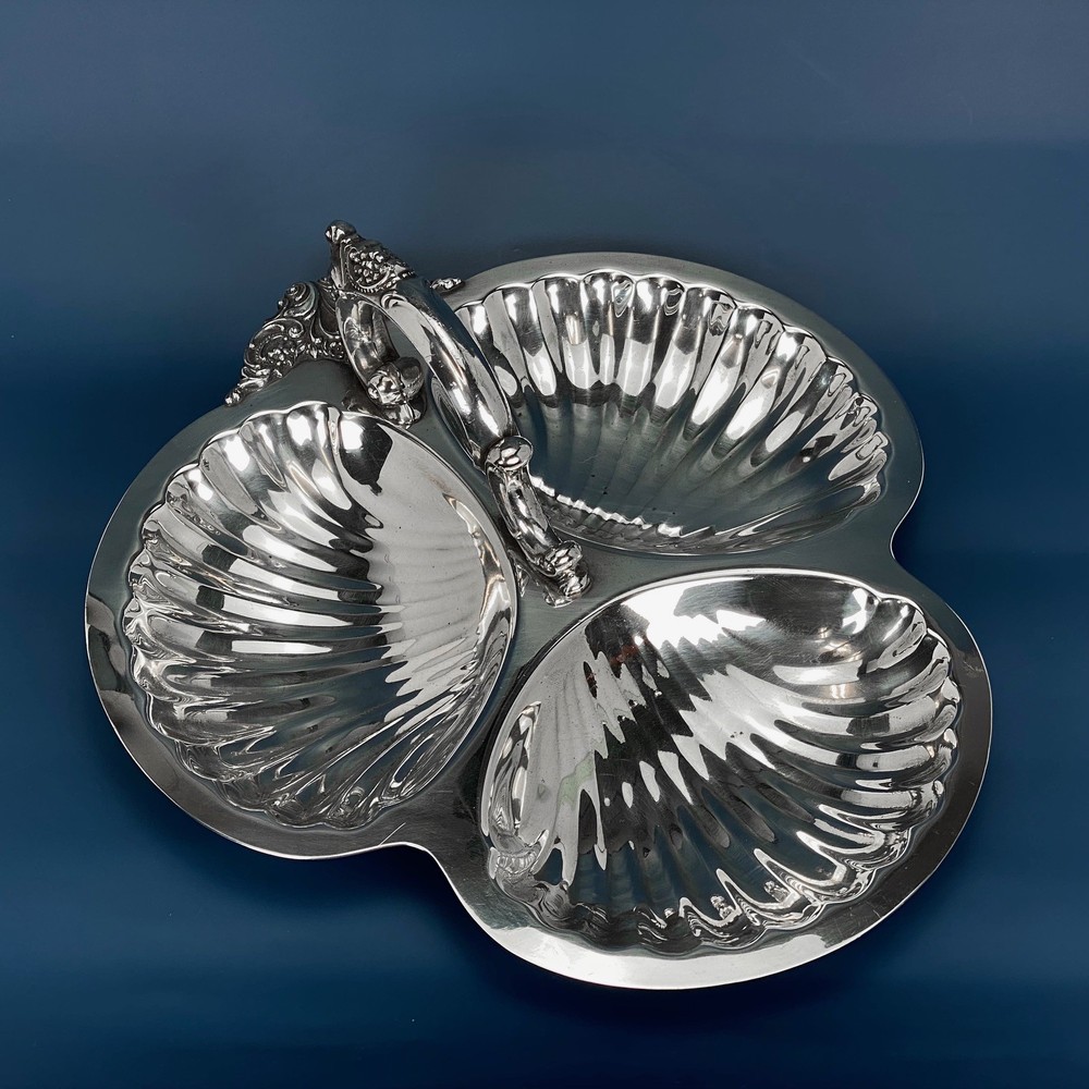 Baroque by Wallace Silversmiths 3-Section Clam Shell Serving Dish