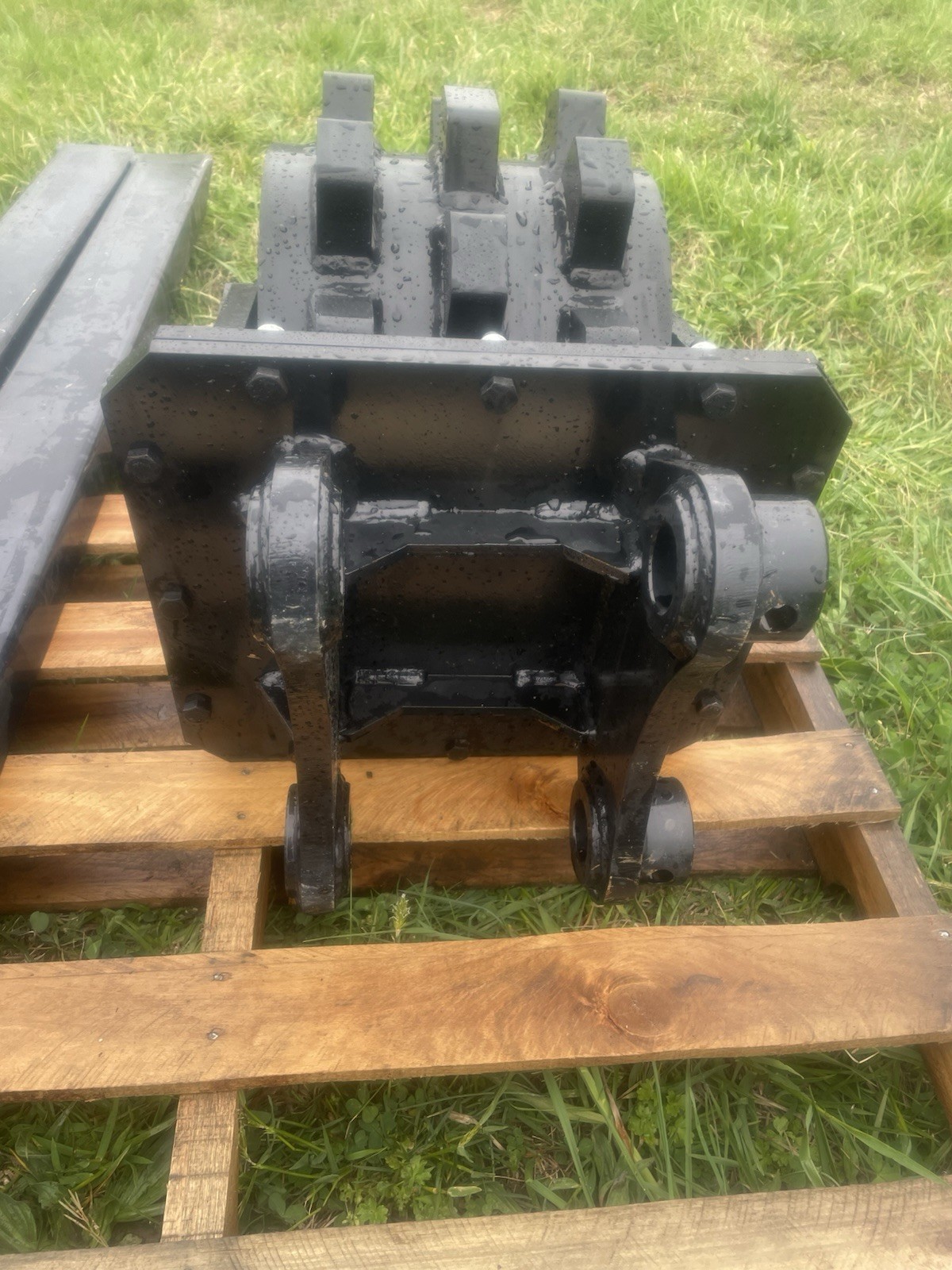 compactor wheel for cat 305 excavator New!!!