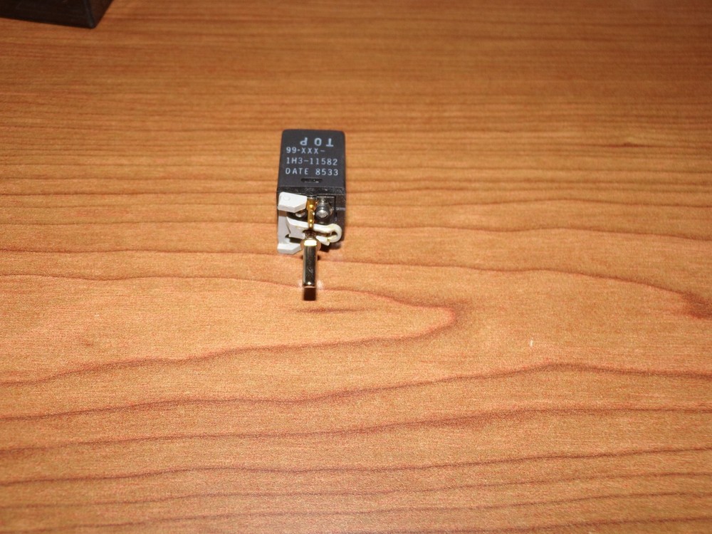 Cockpit Annunciator "VG Fast Erect"