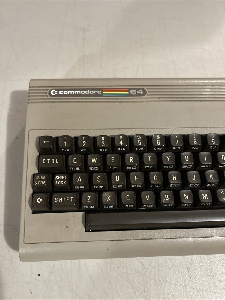 Commodore 64 Computer Only - for parts or repair Broken Powers On As Is #!