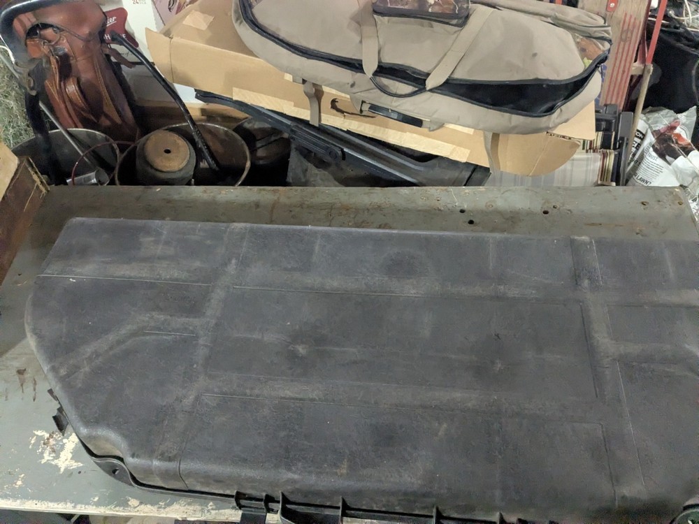 bow case empty