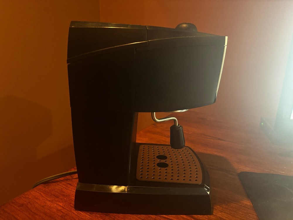 De'Longhi Easy Serving Espresso Machine~Coffee Maker EC-155