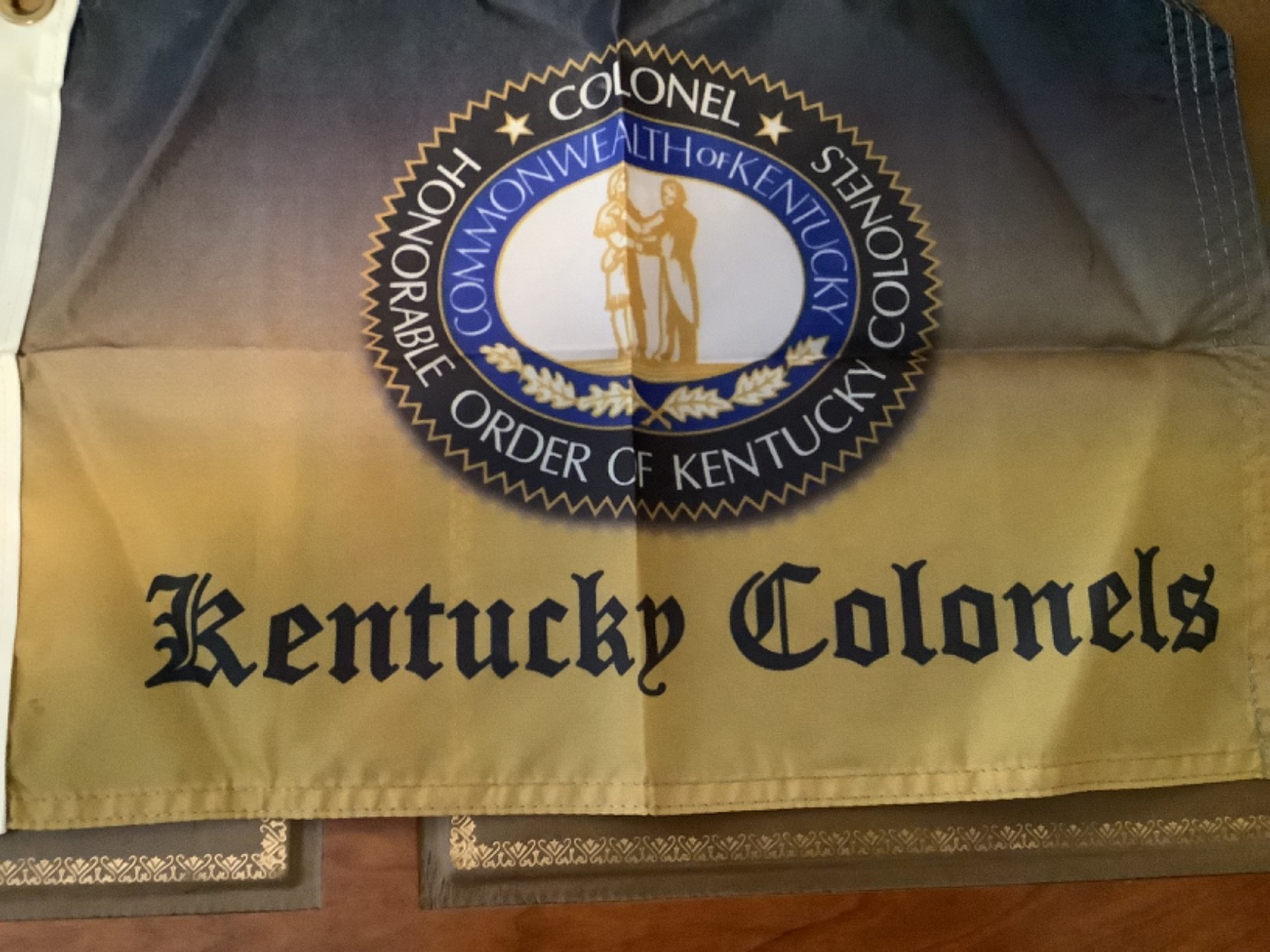 HONORABLE ORDER OF KENTUCKY COLONELS PENNANT FLAG NEW 19”x12”