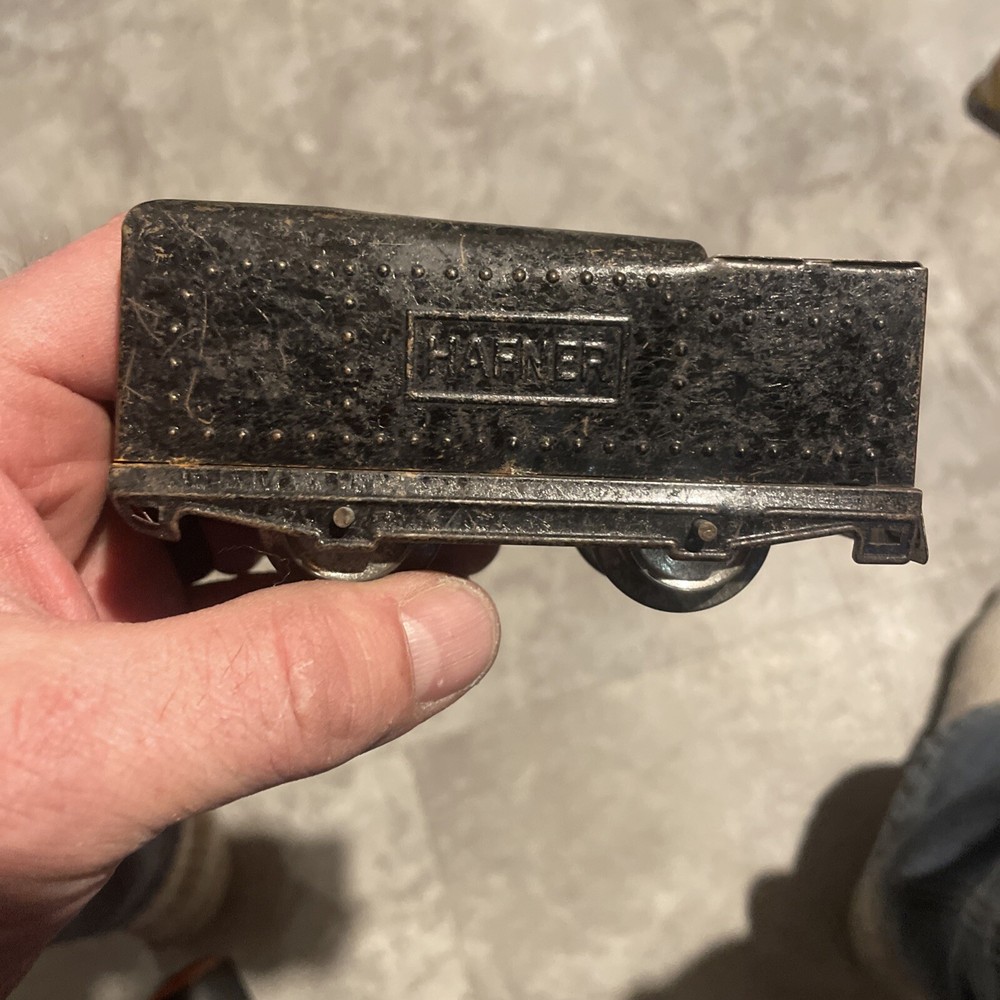 Hafner Train Wind Up Locomotive #2000