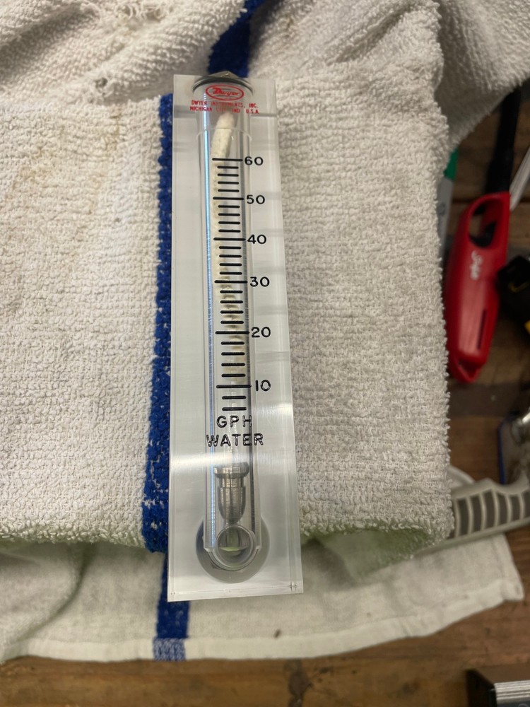 NOS Dwyer Series VFB VISI-FLOAT Flowmeter VFB 81