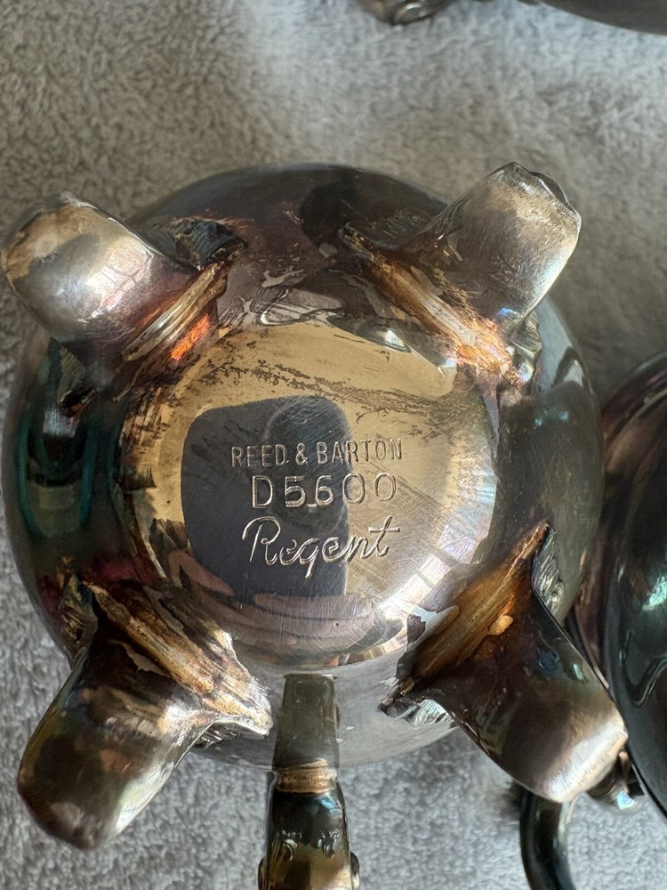 Vintage Reed & Barton 5600 Regent Silver Plated Creamer Server & Sugar Bowl Set
