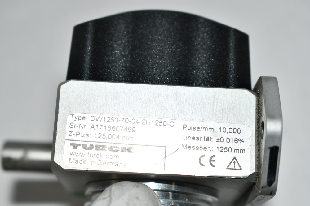 Turck DW1250-70-04-2H1250-C 1545418 Linear Encoder 8-30 VDC