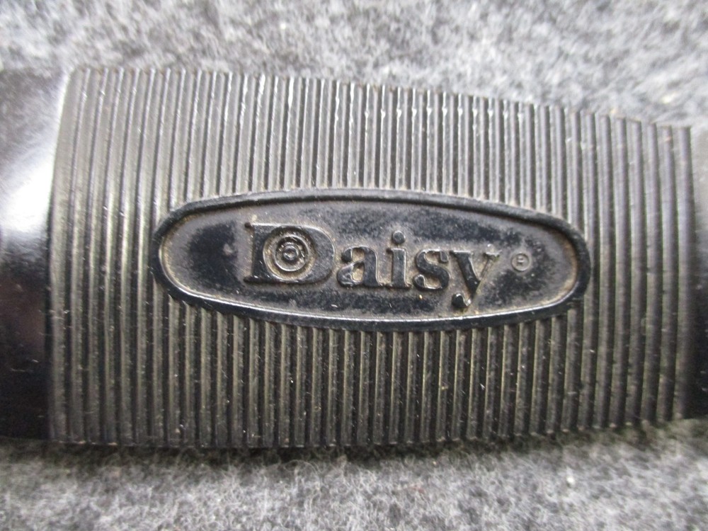 Vintage Daisy Plastic Butt Plate