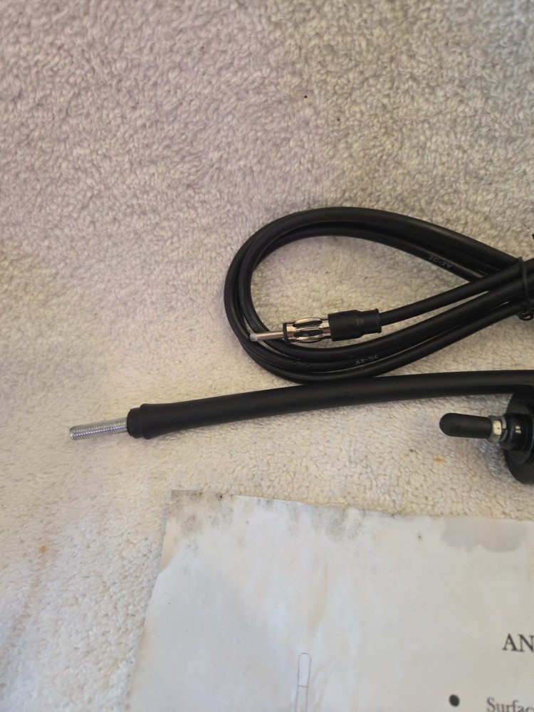 Antenna, 16", Surface Mount, NEW
