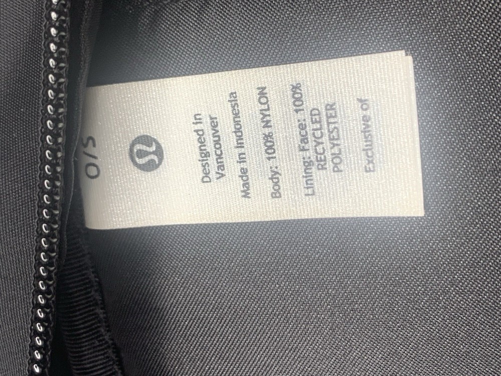 Lululemon Everywhere Backpack 22L Unisex Black Nylon