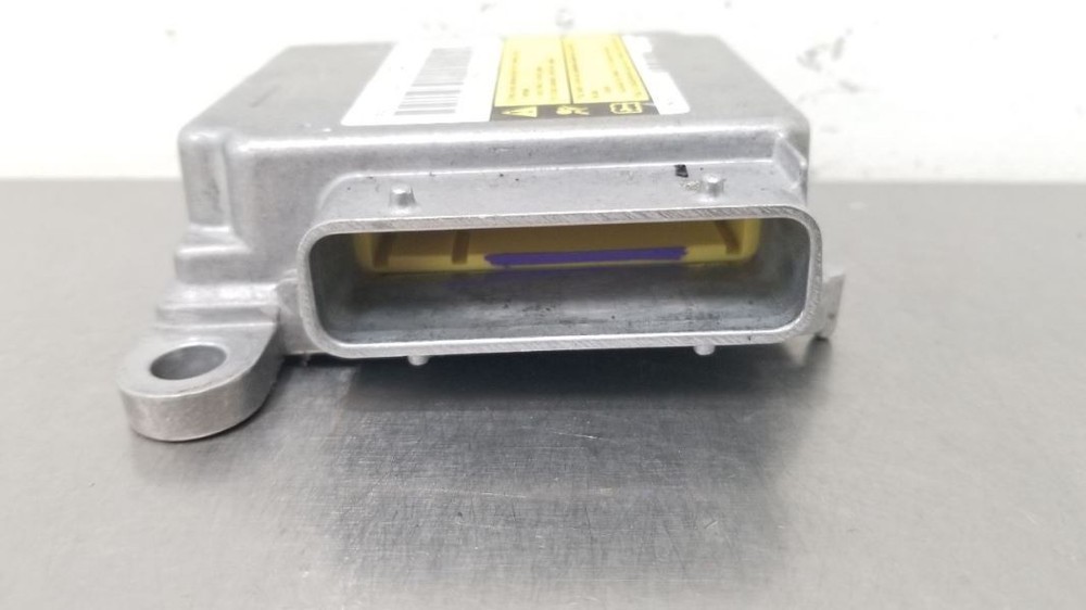 04 CHEVY SSR SRS CONTROL MODULE 12246615