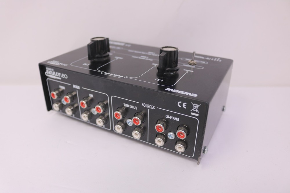 Magma Switchbox V2 Digital DJ Switcher Skully Leo