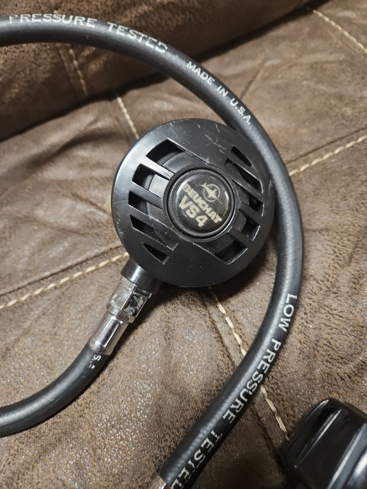 Beuchat VS4 Regulator Untested