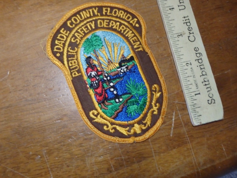 DADE COUNTY  FLORIDA VEST OBSOLETE PATCH  PATCH BX AAA#4