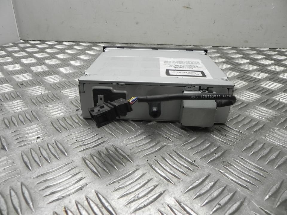 2008 Volkswagen Passat Variant CD Changer 3C0035110A