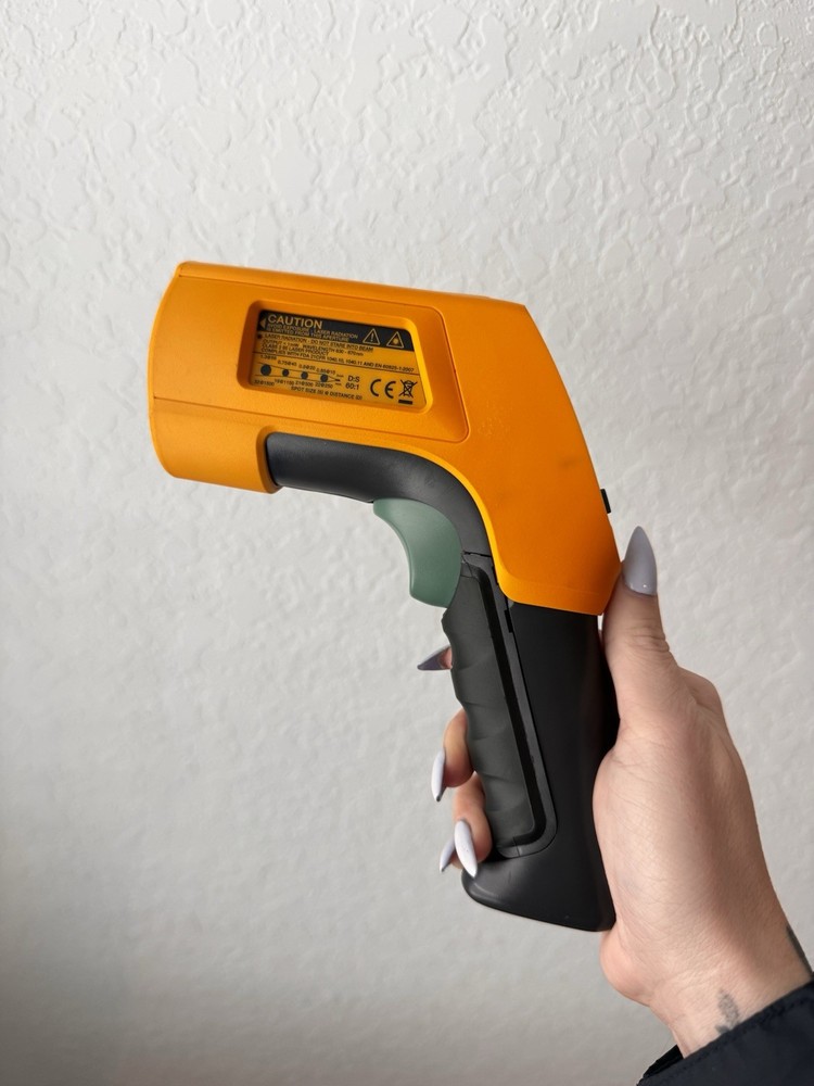 FLUKE 572-2 High Temperature Infared Thermometer