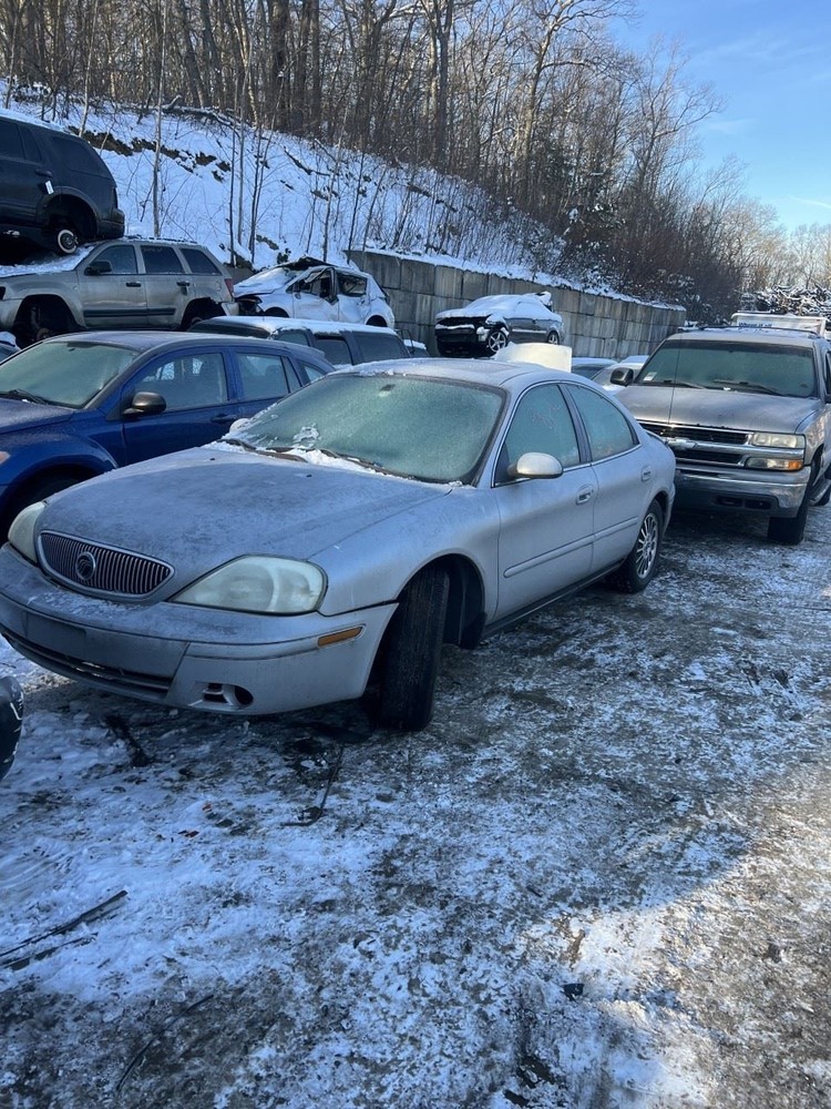 SABLE 2005 Glove Box OEM