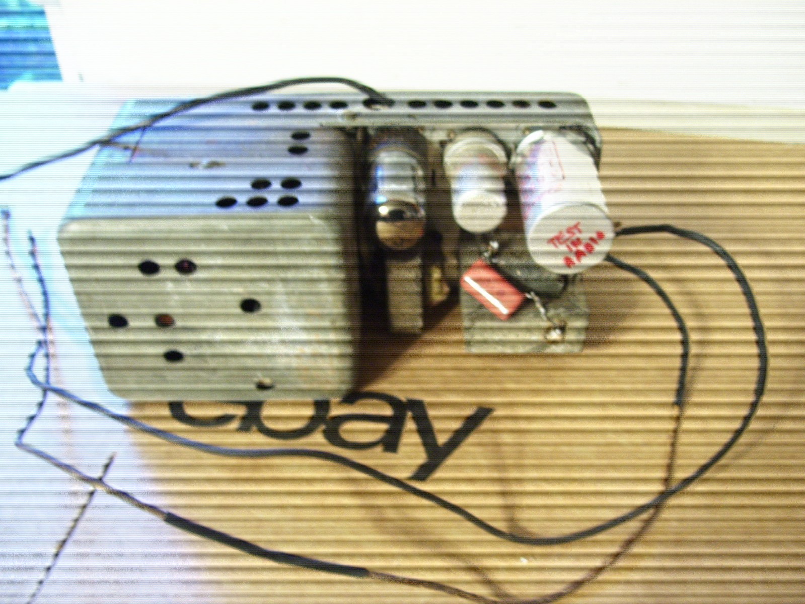 55 56 1955 1956 Chevy non push button radio good working