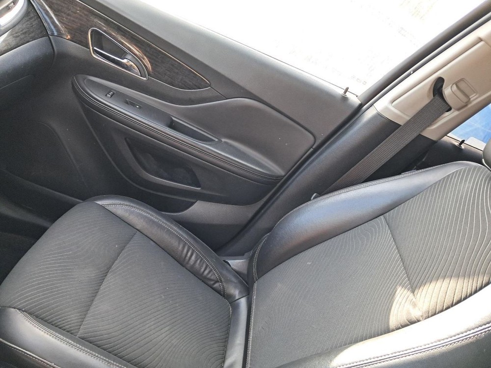 ENCORE 2013 Glove Box 4861490