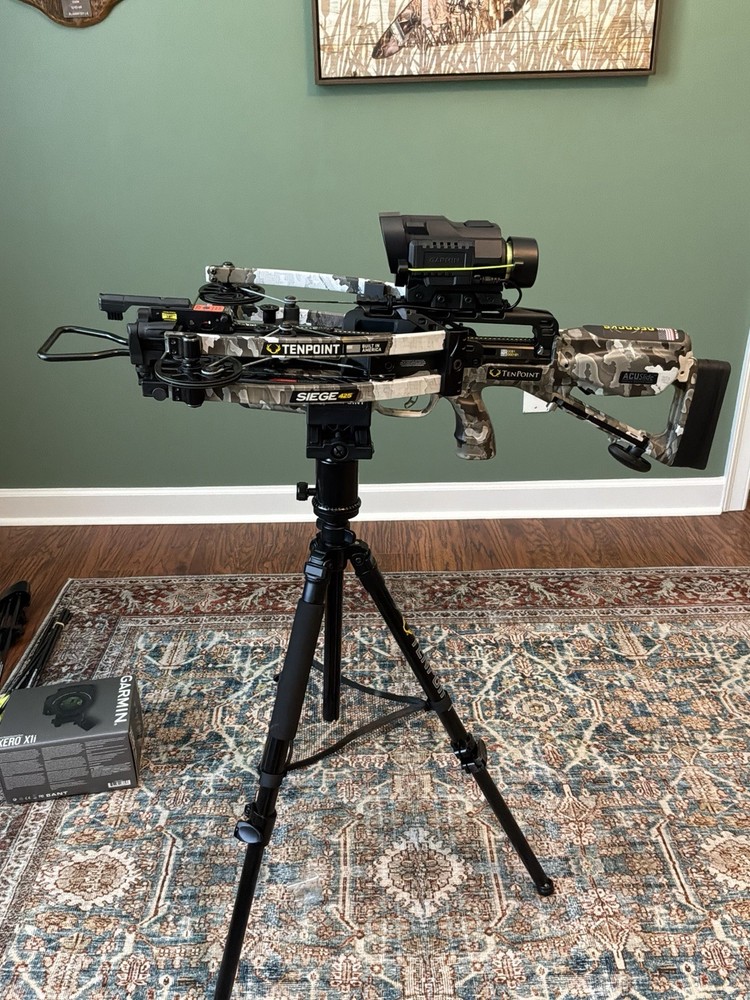 Tenpoint Siege 425 crossbow