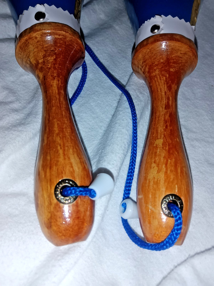 Salsa Maracas -- Blue -- Rival Percussion Sumando Experiencias