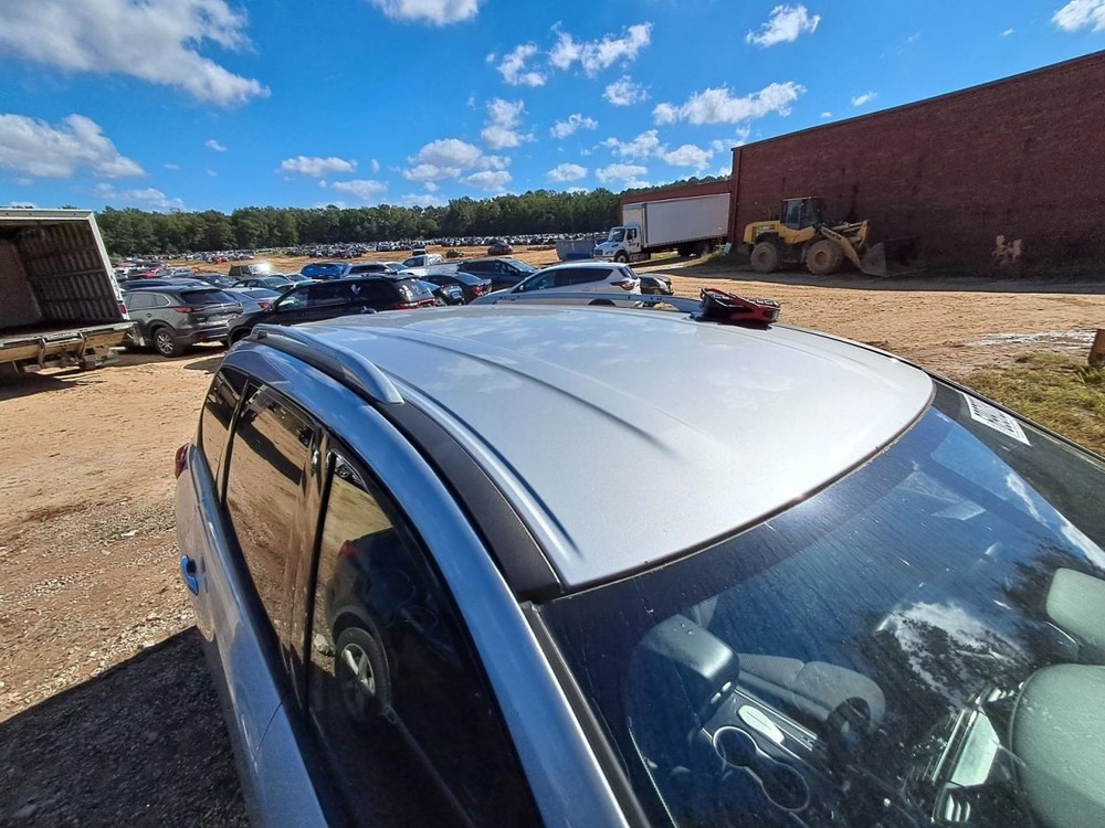 PATHFINDR 2018 Glove Box 4811591