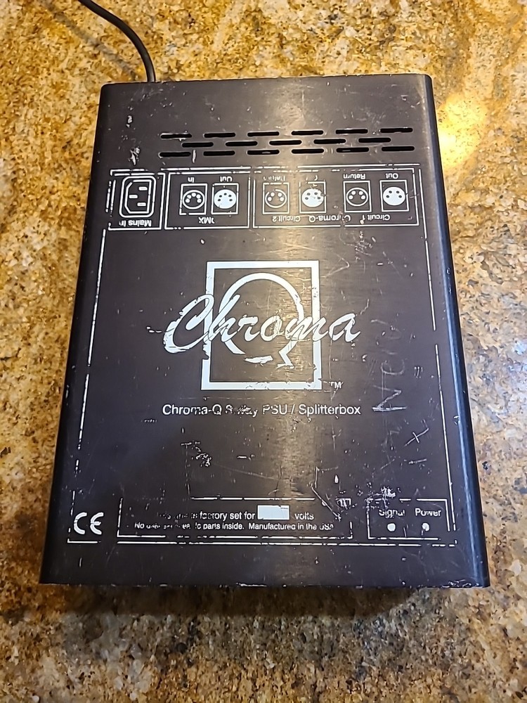 Chroma Q8 way Psu/splitterbox