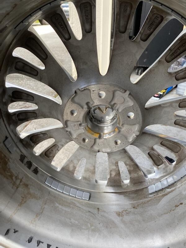 Nissan/infinity Wheel