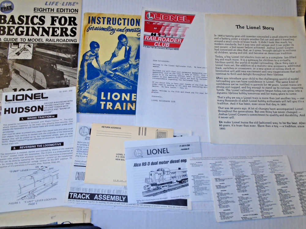 ASSEMBLING & OPERATING LIONEL TRAINS INSTRUCTIONS, 6 MINIATURE BILLBOARD SIGNS