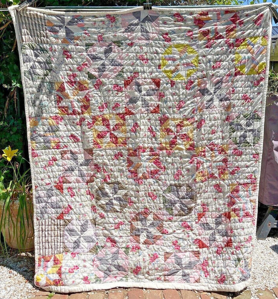 Vintage Handmade Pinwheel Patchwork Quilt 72" x 60" Cottage Core Chic