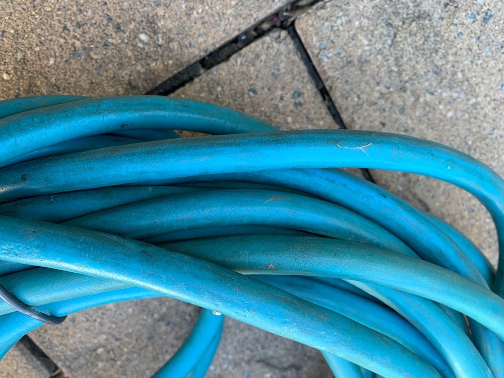Used Aquabot Classic Cable