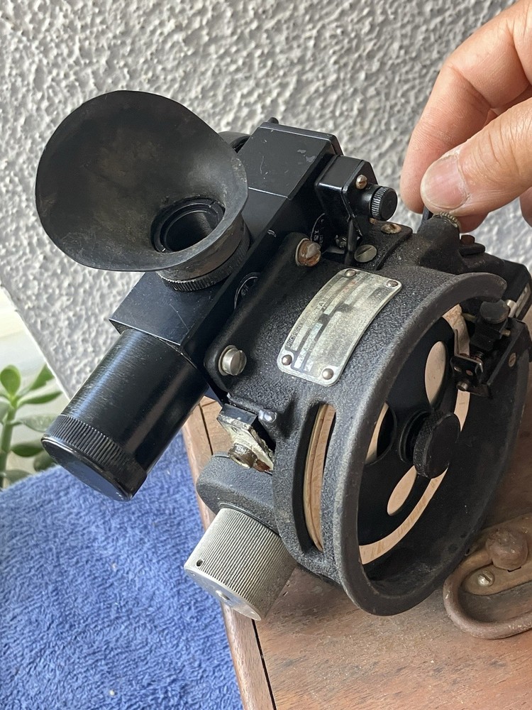 Vintage Sextant Model A-10 US Army Air Forces