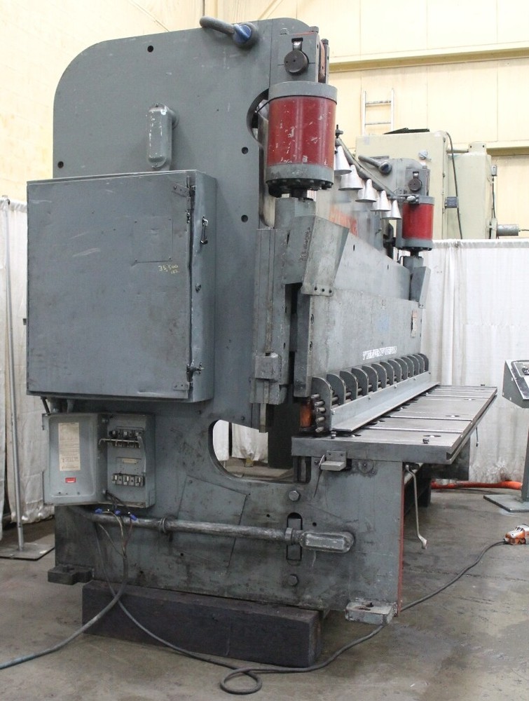 12' X 1/2" CINCINNATI HYDRAULIC POWER SQUARING SHEAR: YODER #62406