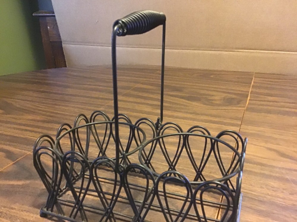 Vintage Small Metal Wire Rectangular Basket W/ Handle Bottles Small Pots
