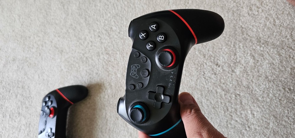 Wireless Ninetendo Switch Controllers