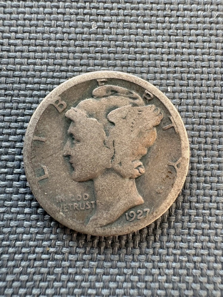 One Mercury Dime | 90% Silver | Average Circulated  | Random Year | With COA