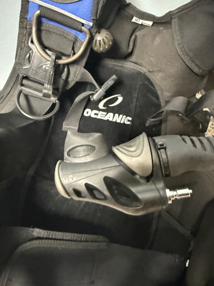 Oceanic Oceanpro FX BCD Weight Integrated Size Medium Used, Tests OK