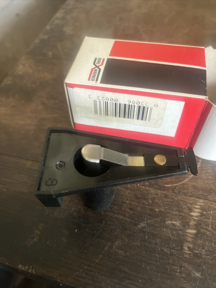 NOS BorgWarner D166P - Distributor Rotor
