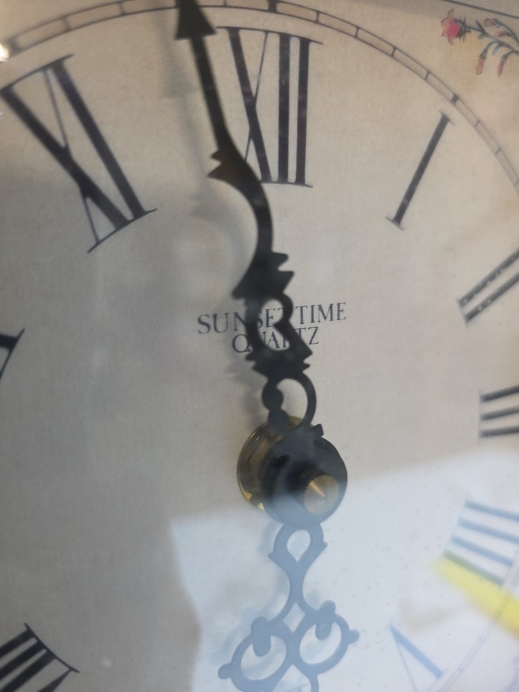 Wooden Frame Sunset Time Quartz Clock