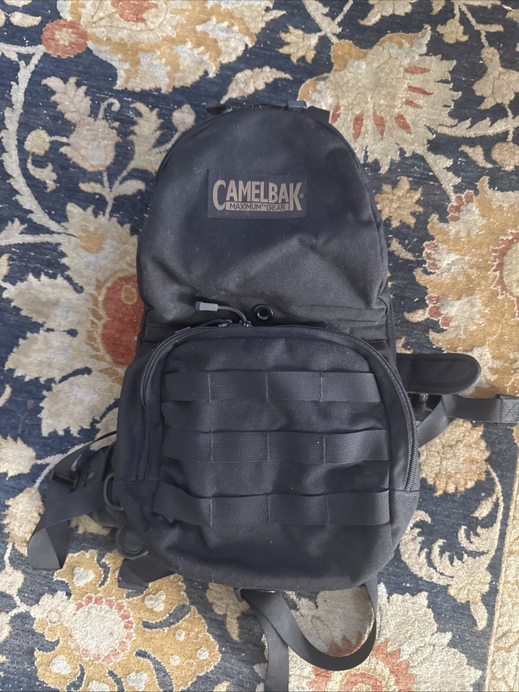 Camelback  Maximum Gear M.U.L.E. Cordura Military Molle Backpack Black 3L