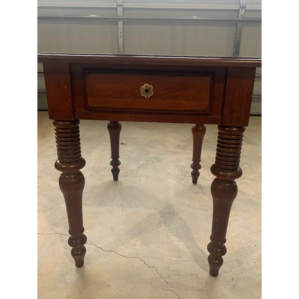 Ethan Allen British Classics End table 29-8903