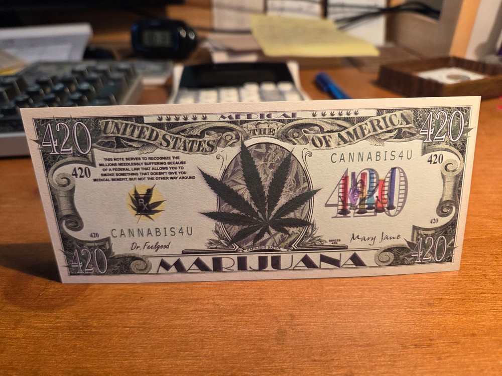 Marijuana Novelty Note, Funny. Sleeved. 420