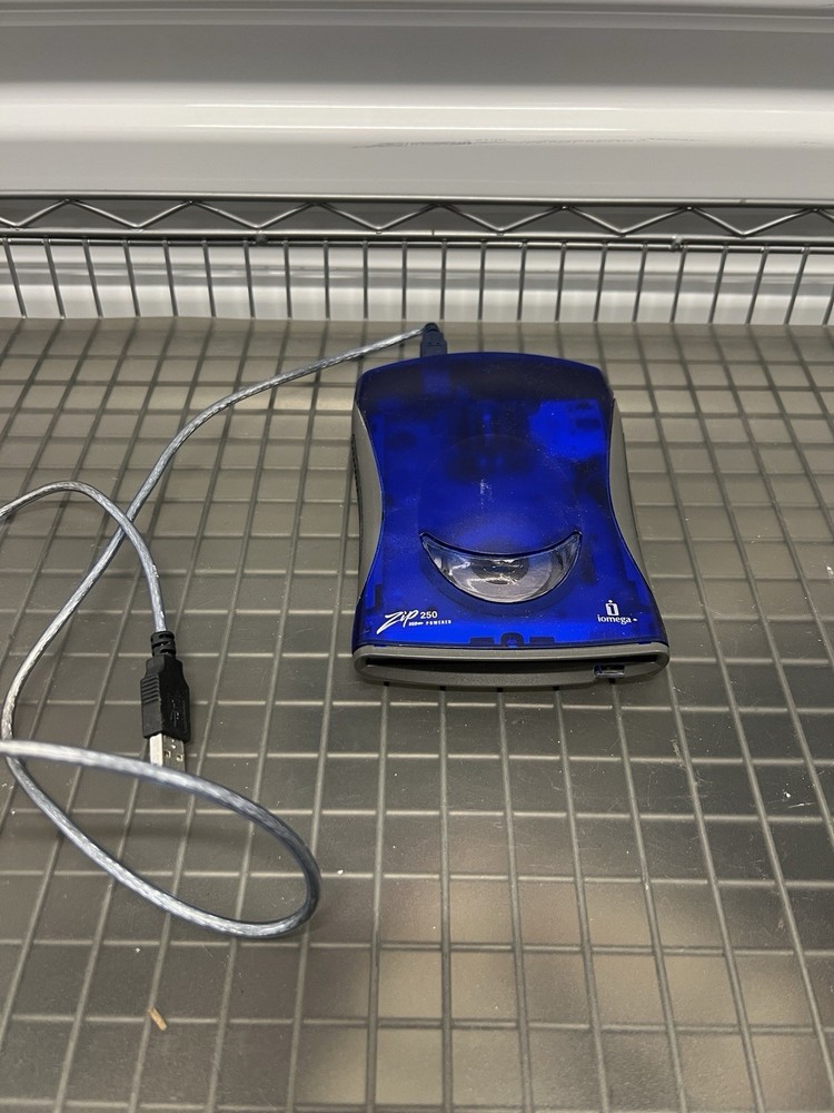 Iomega Zip 250 USB Powered External Drive -  Untested
