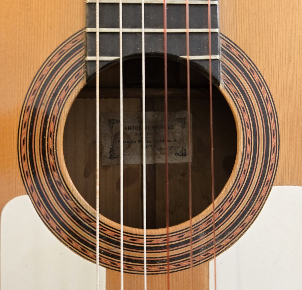 Santos Hernandez 1919