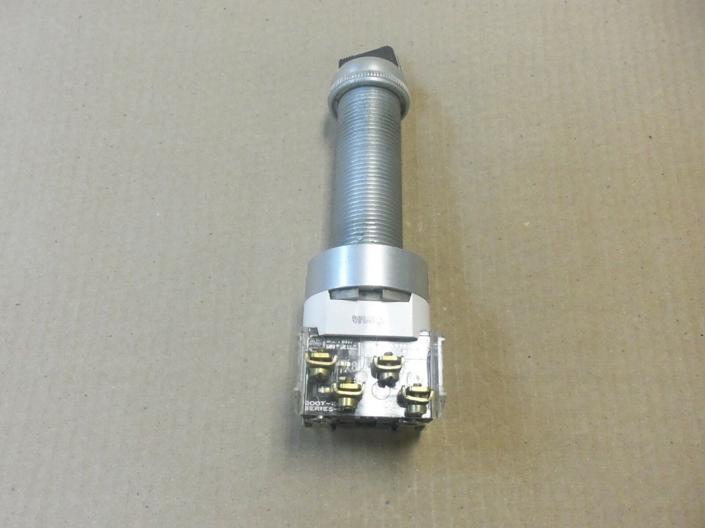 AB 800H-NP2KF4# Type 7&9 Selector Switch Explosion Proof 600v Hazardous KMGM
