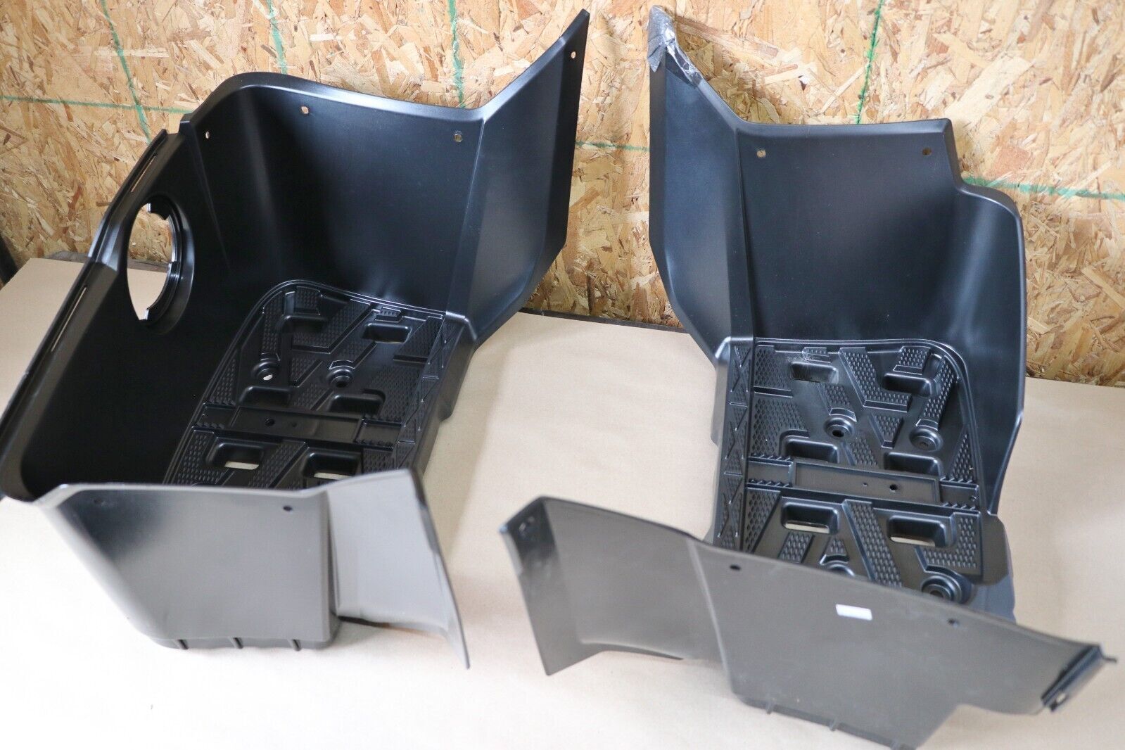 2 x OEM Floorboard footrest footwell guards L+R Yamaha Kodiak Grizzly 550 700